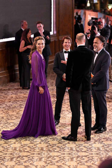 Кейт с рокля на Jenny Packham и в компанията на Том Круз
