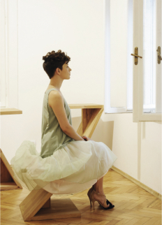 Светослав Караджов, стилист Лиляна Гергишанова, грим Елиза Попова, коса Стоян Кунев