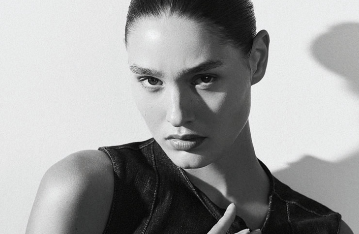 Милица вече почти десет години е модел а е само