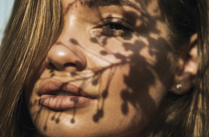 Почистване и връщане на светлината в кожата е задачата на