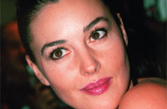 Monika Beluchi Mzht Mi Plaka Na Scenata S Iznasilvaneto Eva Bg