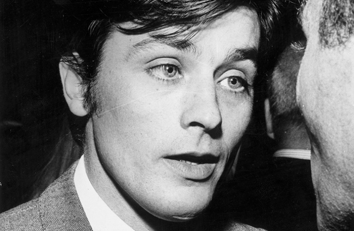 Ален Фабиен най малкият син на Ален Делон го цитира