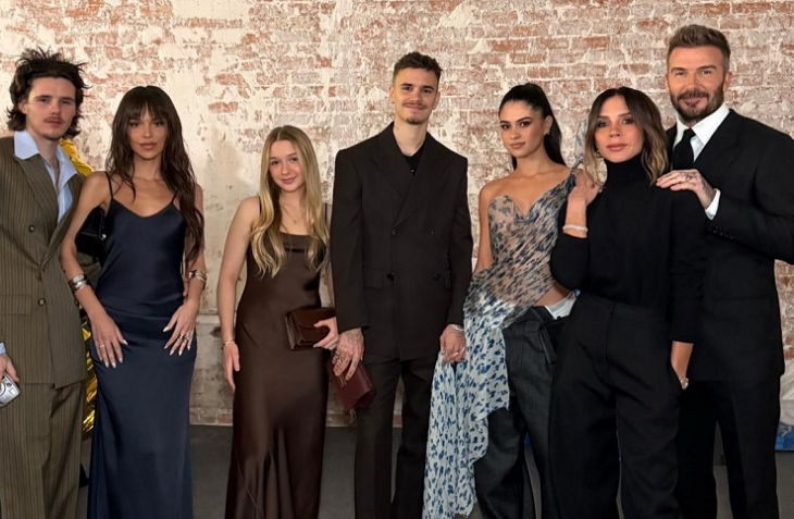 Представянето на есенната колекция на Виктория Бекъм отново събра почти