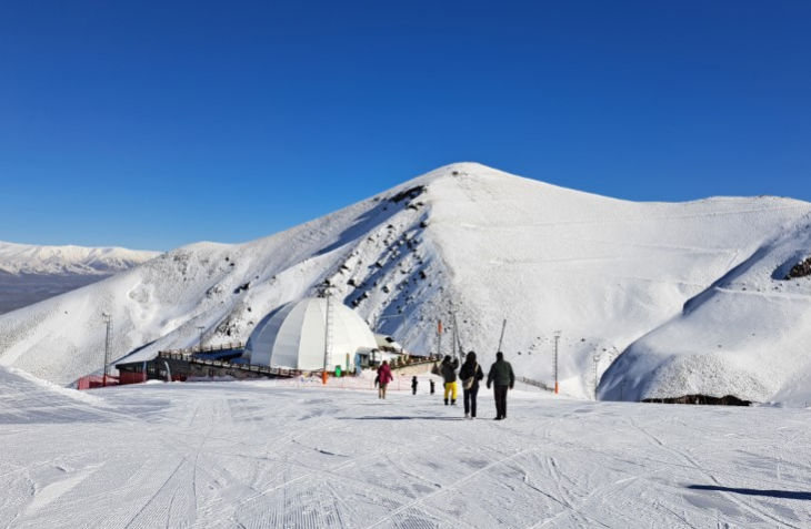 Снимка: На ски… в Турция