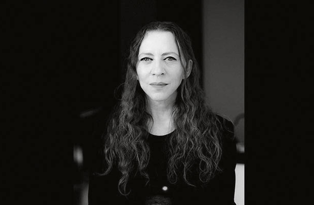 В модната индустрия белгийската дизайнерка Ан Демюлеместер е известна като