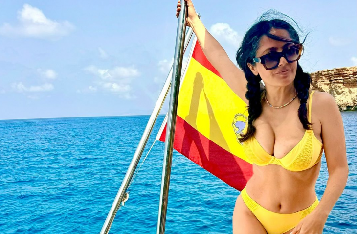 По интересен начин Салма Хайек реши да покаже на милионите