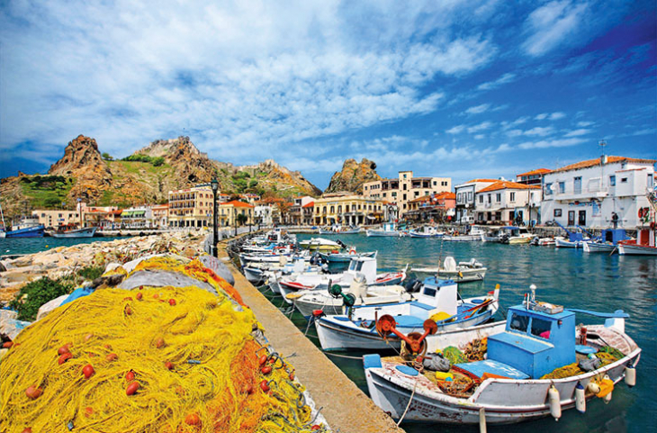 Далеч от Атина в югоизточната част на Егейско море Лимнос