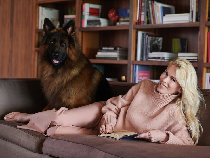 В прекрасно величествено и неповторимо английско имение живее Клаудия Шифър