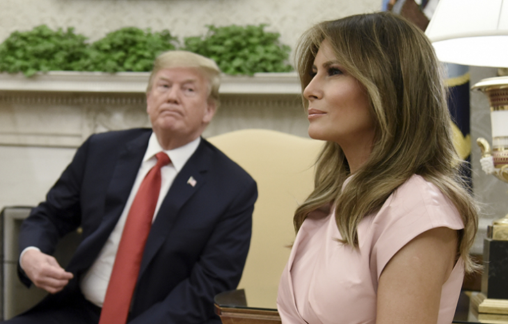 Слуховете за не особено добрите отношения между Мелания и Доналд