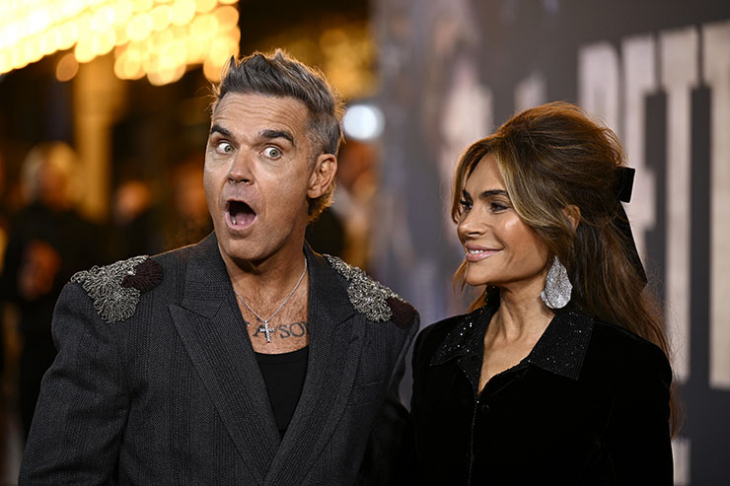 Роби Уилямс и съпругата му Айда Фийлд успяха да спечелят